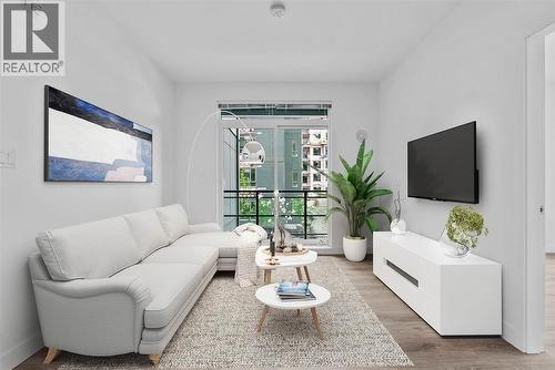 314 700 Clarke Road, Coquitlam, BC - Indoor Photo Showing Living Room