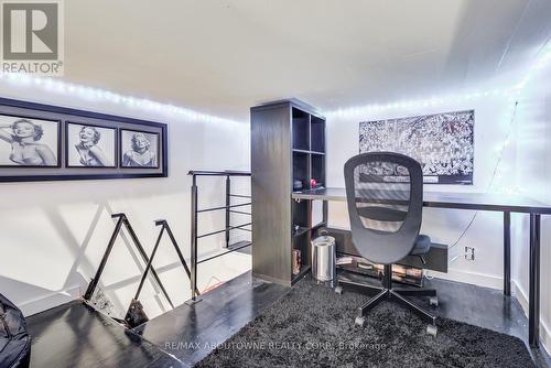 826 - 155 Dalhousie Street, Toronto, ON - Indoor Photo Showing Office