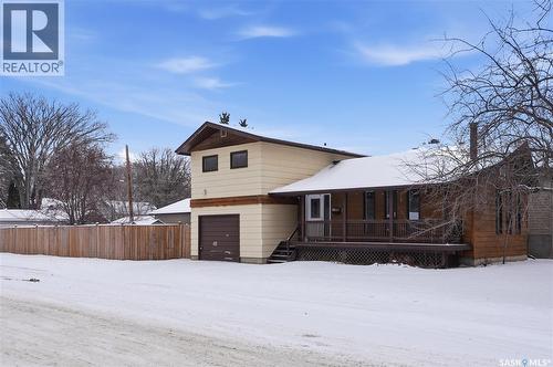 901 6Th Street E, Saskatoon, SK - Outdoor With Deck Patio Veranda