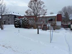 5 Rue Aubin  Brownsburg-Chatham, QC J8G 2G4