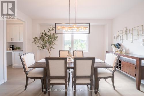 129 Busato Drive, Whitchurch-Stouffville, ON - Indoor Photo Showing Dining Room