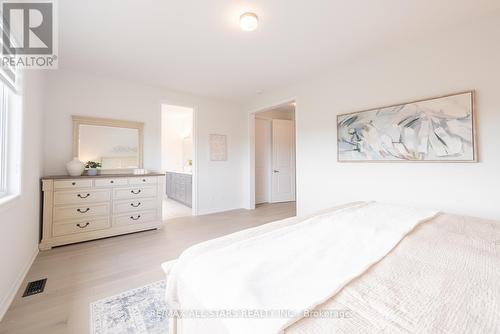 129 Busato Drive, Whitchurch-Stouffville, ON - Indoor Photo Showing Bedroom