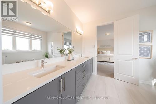 129 Busato Drive, Whitchurch-Stouffville, ON - Indoor Photo Showing Bathroom