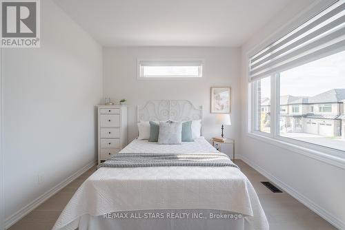 129 Busato Drive, Whitchurch-Stouffville, ON - Indoor Photo Showing Bedroom