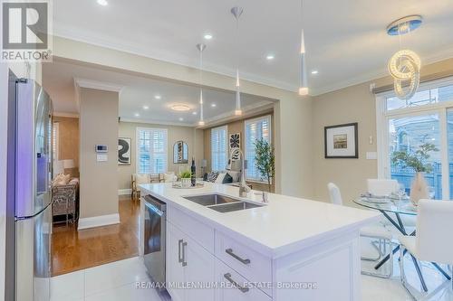 1 Bracknell Avenue, Markham, ON - Indoor Photo Showing Kitchen With Double Sink