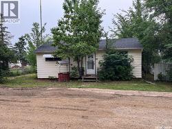 211 2nd STREET E  Lafleche, SK S0H 2K0