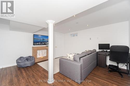 6 Holloway Court, Brampton, ON - Indoor