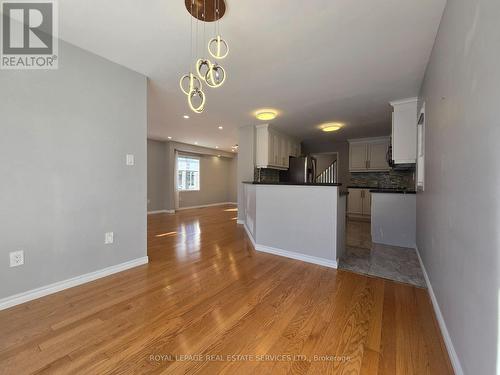 Upper - 2932 Cape Hill Crescent, Mississauga, ON - Indoor Photo Showing Other Room