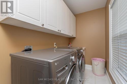 3248 Barchester Court, Mississauga, ON - Indoor Photo Showing Laundry Room