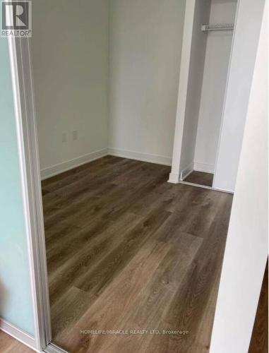 918 - 86 Dundas Street E, Mississauga, ON - Indoor Photo Showing Other Room