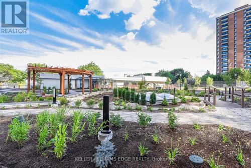 1808 - 2170 Marine Drive, Oakville, ON - Outdoor