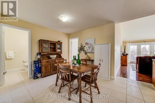36 Washburn Drive, Guelph, ON - Indoor Photo Showing Dining Room