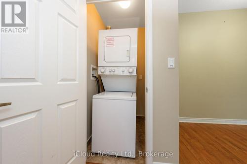 Laundry - 307 - 208 Enfield Place, Mississauga, ON - Indoor Photo Showing Laundry Room