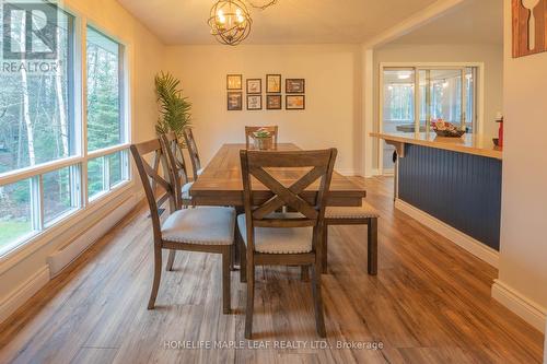 1507 Muskoka 117 Road, Bracebridge, ON - Indoor Photo Showing Dining Room