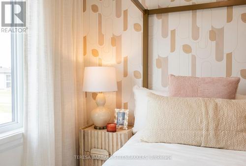 Similar Model - 1063 Acoustic Way, Ottawa, ON - Indoor