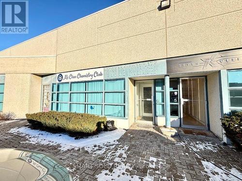 6 - 40 Vogell Road, Richmond Hill, ON 