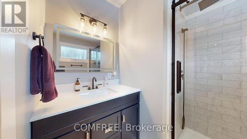 1500 Du Golf Road, Clarence-Rockland, ON - Indoor Photo Showing Bathroom