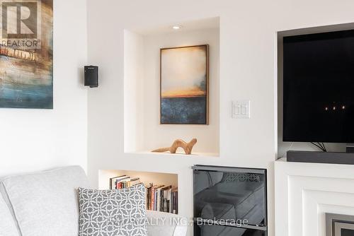 801 - 95 Lombard Street, Toronto, ON - Indoor