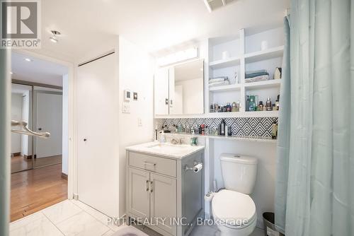 801 - 95 Lombard Street, Toronto, ON - Indoor Photo Showing Bathroom