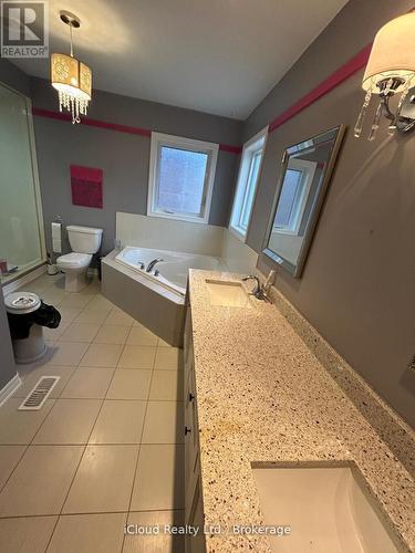 5 Trentonian Street, Brampton, ON - Indoor Photo Showing Bathroom