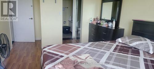 1407 - 10 Markbrook Lane, Toronto, ON - Indoor Photo Showing Bedroom