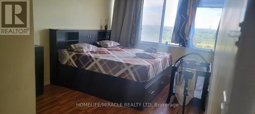 1407 - 10 Markbrook Lane, Toronto, ON - Indoor Photo Showing Bedroom