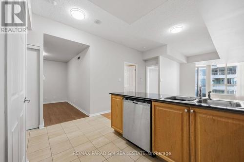 2515 - 230 Queens Quay W, Toronto, ON - Indoor Photo Showing Kitchen With Double Sink