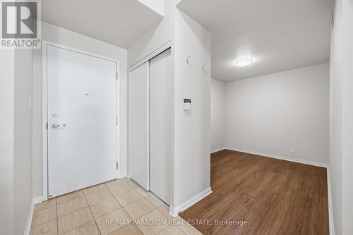 2515 - 230 Queens Quay W, Toronto, ON - Indoor Photo Showing Other Room