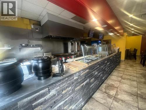 2212 Huron Church Road, Windsor, ON 