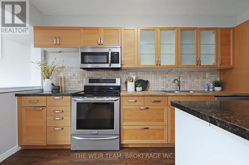 157 Mortimer Avenue, Toronto, ON - Indoor Photo Showing Kitchen With Double Sink