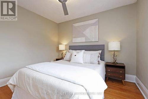 157 Mortimer Avenue, Toronto, ON - Indoor Photo Showing Bedroom