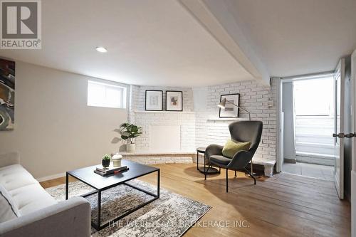 157 Mortimer Avenue, Toronto, ON - Indoor Photo Showing Living Room