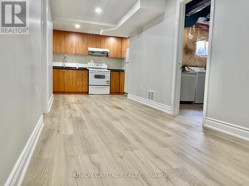 Lower - 19 Devonshire Avenue, Markham, ON 