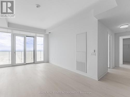 M1 Unit 5806 - 5806 - 3900 Confederation Parkway, Mississauga, ON - Indoor Photo Showing Other Room