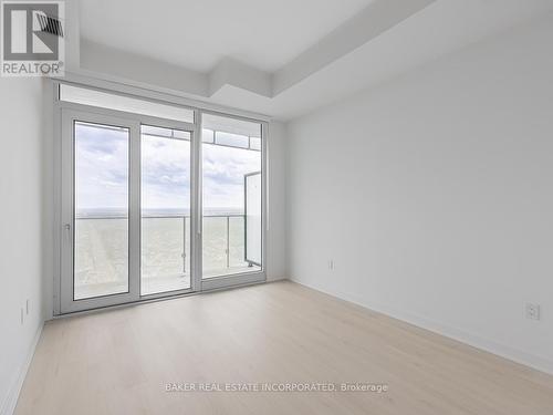 M1 Unit 5806 - 5806 - 3900 Confederation Parkway, Mississauga, ON - Indoor Photo Showing Other Room