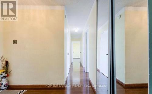 515 - 175 Hilda Avenue, Toronto, ON - Indoor