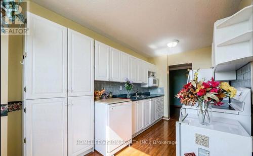 515 - 175 Hilda Avenue, Toronto, ON - Indoor Photo Showing Other Room