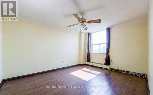 515 - 175 Hilda Avenue, Toronto, ON - Indoor Photo Showing Other Room