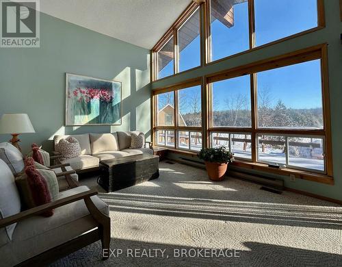 2103 Hambly Lane, Frontenac (Frontenac South), ON - Indoor