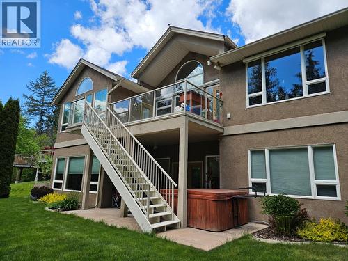 2470 24 Avenue Ne, Salmon Arm, BC - Outdoor