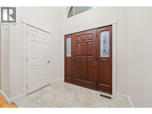 2470 24 Avenue Ne, Salmon Arm, BC - Indoor Photo Showing Other Room