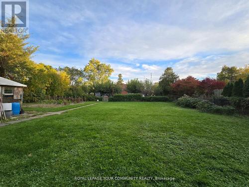 100 Langstaff Road, Richmond Hill, ON - Outdoor