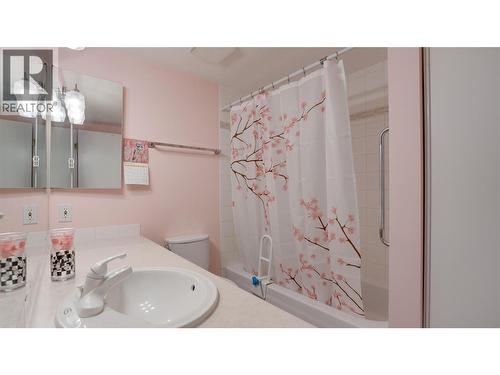 Main bath - 3705 30 Avenue Unit# 104, Vernon, BC - Indoor Photo Showing Bathroom