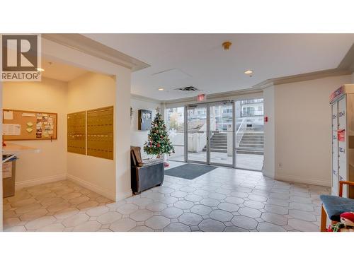 3705 30 Avenue Unit# 104, Vernon, BC - Indoor Photo Showing Other Room