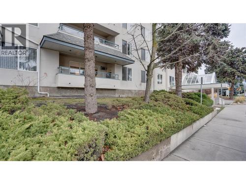 30 ave street view. - 3705 30 Avenue Unit# 104, Vernon, BC - Outdoor