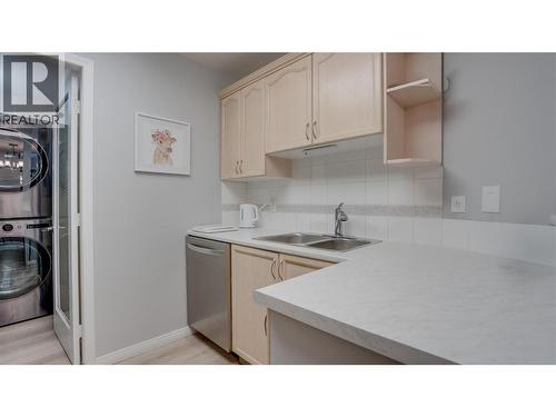 3705 30 Avenue Unit# 104, Vernon, BC - Indoor Photo Showing Laundry Room