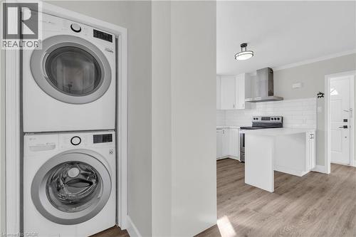 Upper Unit - 220 Bruce Street, Kitchener, ON - Indoor Photo Showing Laundry Room