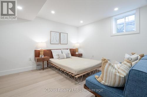 5389 Kindos Street, Burlington, ON - Indoor Photo Showing Bedroom