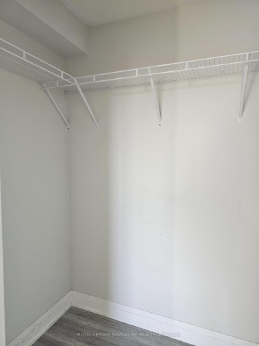 507-155 Hillcrest Avenue, Mississauga, ON - Indoor With Storage