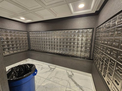 507-155 Hillcrest Avenue, Mississauga, ON - Indoor Photo Showing Other Room